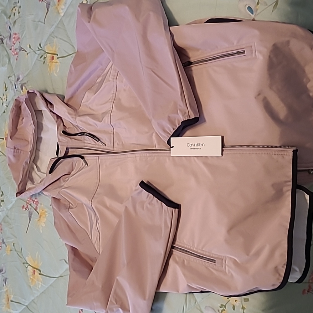 New Calvin Klein hooded waterproof mauve jacket